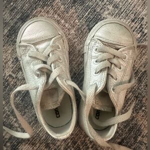 Iridescent Lace Up Low Converse Toddler 7